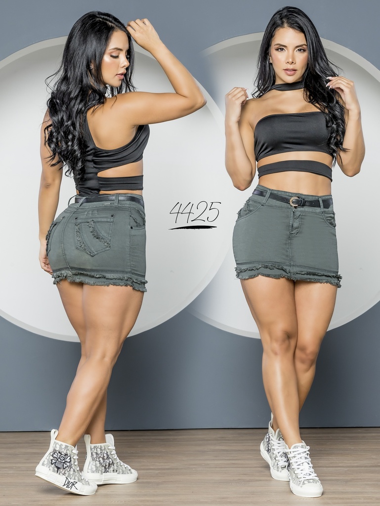 Falda Levantacola Colombiano