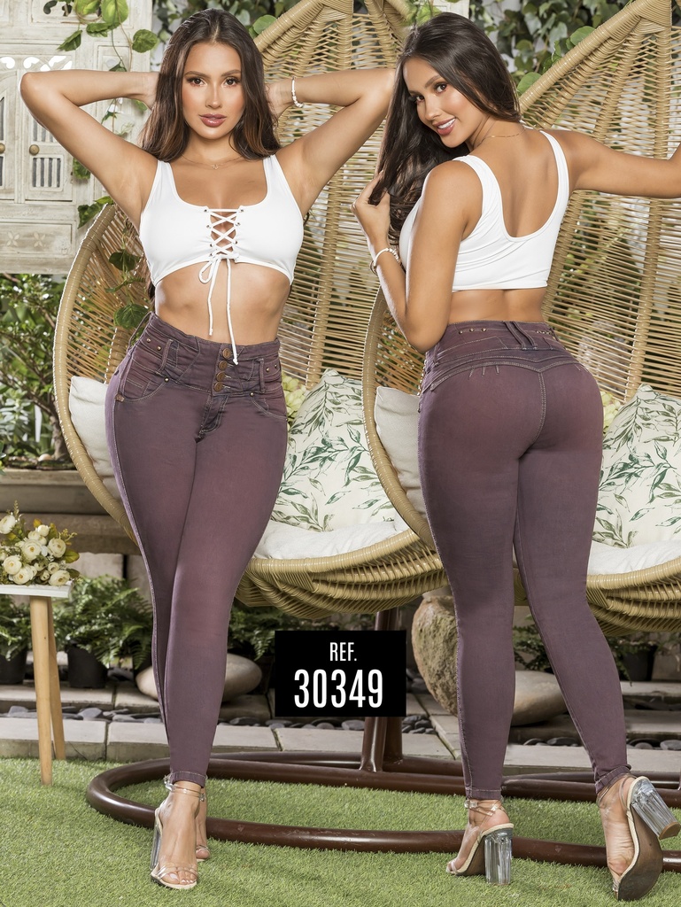 [25330349TE01] Jeans Levantacola Colombiano (1)