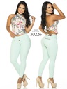 Jeans Levantacola Colombiano